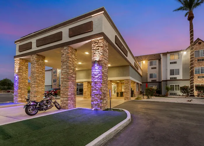 Western Foothills & Hotel