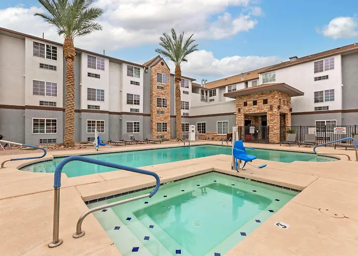 Hotel Western Foothills & Yuma
